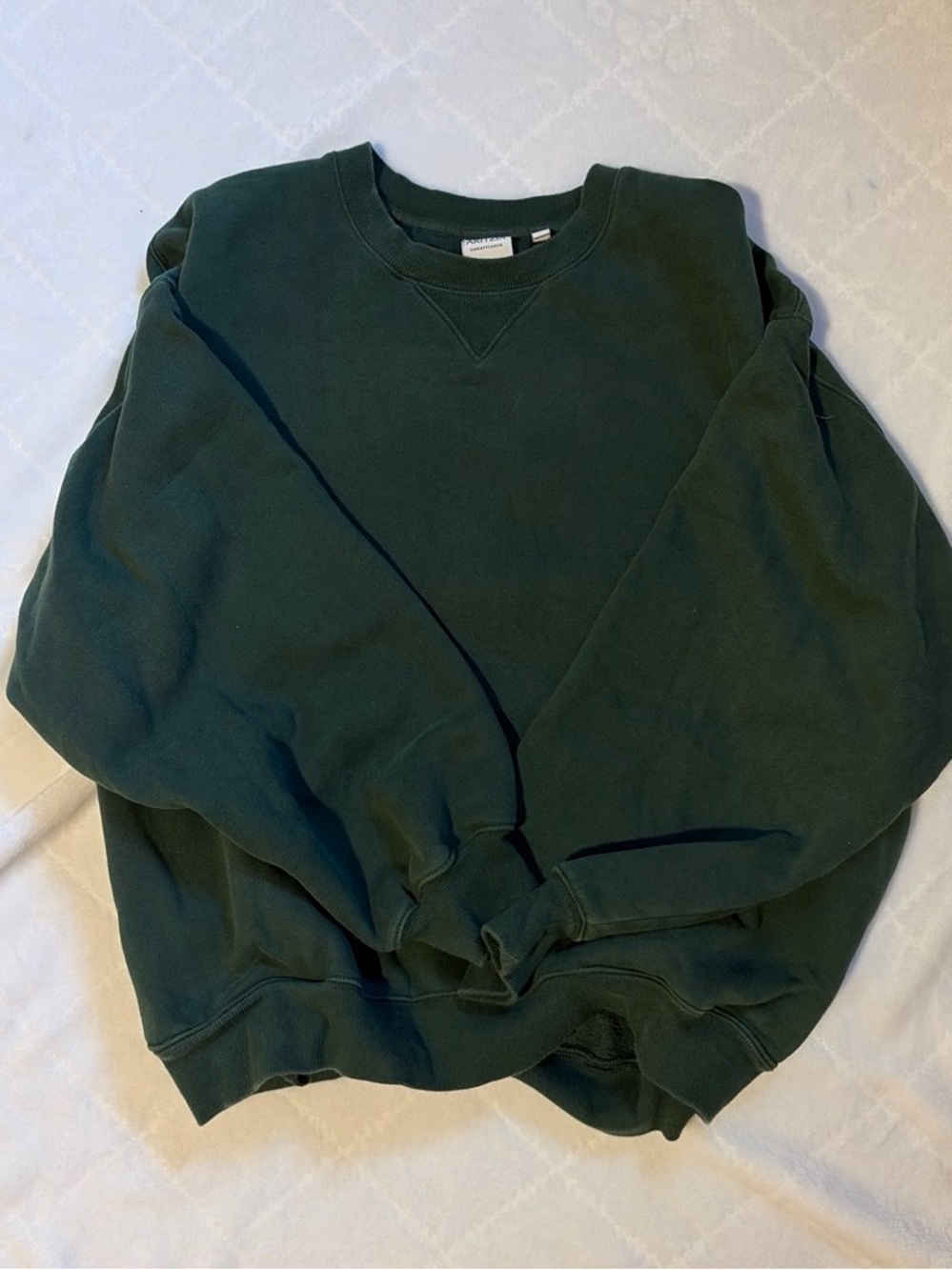 Aritzia Dark Green Crewneck Sweater